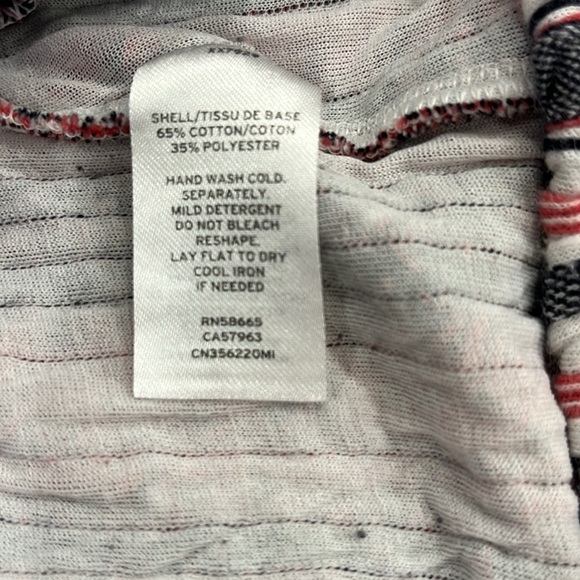 Caslon | Drawstring Waist Quilted Mini Skirt | Red, Black, White Striped | XS - Picture 7 of 8